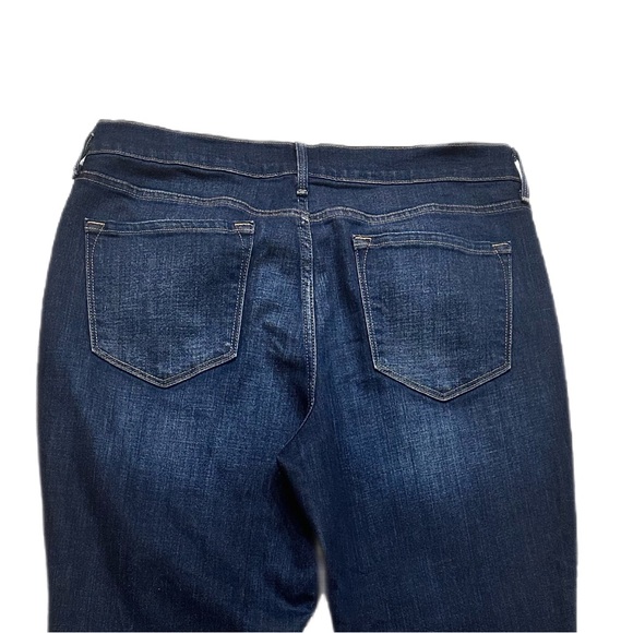 OLD NAVY ~ Women's Deep Indigo Wash Boot Cut Curvy Stretch Jeans size 12R - Picture 6 of 7